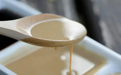 Dibi tortulaşan tahini sakın çöpe dökmeyin! Bu yöntem katılaşmış tahini hemen yumuşatıyor...